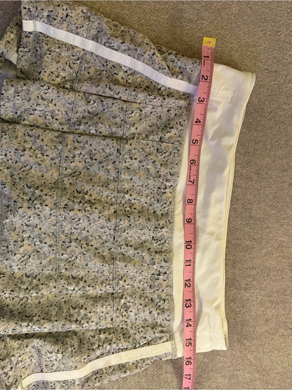 lululemon athletica White and Gray Micro-Floral Tennis Skirt